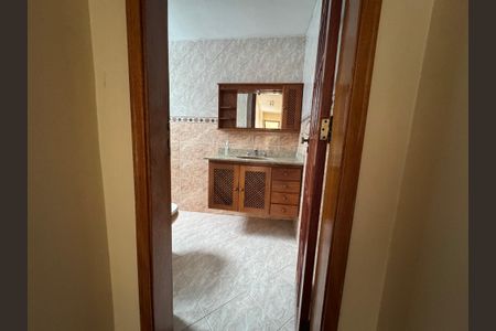 Apartamento à venda com 80m², 3 quartos e 1 vaga Apartamento à venda com 80m², 3 quartos e 1 vagaBanheiro Suíte