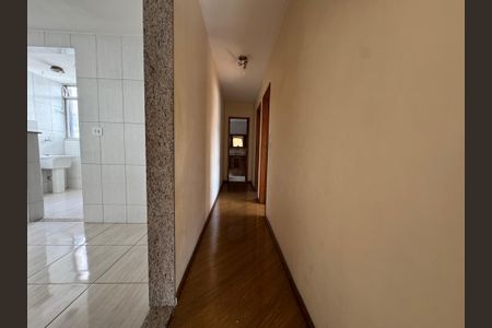 Apartamento à venda com 80m², 3 quartos e 1 vaga Apartamento à venda com 80m², 3 quartos e 1 vagaCorredor