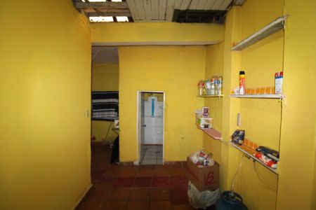 Casa à venda com 136m², 2 quartos e 1 vagaÁrea de Serviço