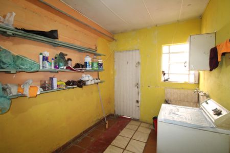 Casa à venda com 136m², 2 quartos e 1 vagaÁrea de Serviço