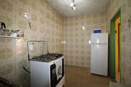 Casa à venda com 136m², 2 quartos e 1 vagaCozinha