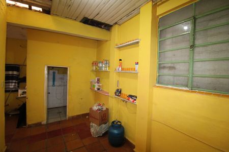 Casa à venda com 136m², 2 quartos e 1 vagaÁrea de Serviço