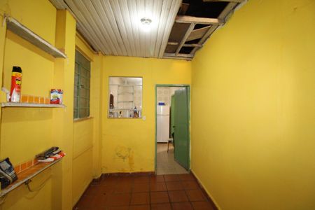 Casa à venda com 136m², 2 quartos e 1 vagaÁrea de Serviço