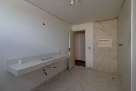 Apartamento à venda com 190m², 4 quartos e 2 vagasBanheiro Social