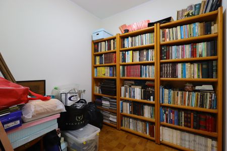 Apartamento à venda com 190m², 4 quartos e 2 vagasQuarto de Serviço