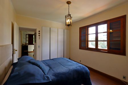 Apartamento à venda com 190m², 4 quartos e 2 vagasQuarto 2