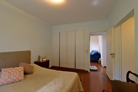 Apartamento à venda com 190m², 4 quartos e 2 vagasSuíte