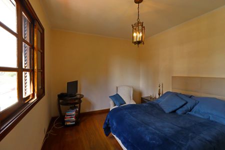 Apartamento à venda com 190m², 4 quartos e 2 vagasQuarto 2