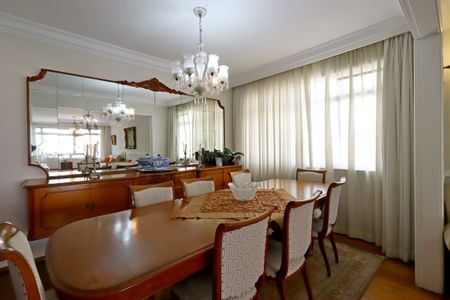 Apartamento à venda com 190m², 4 quartos e 2 vagasSala de Jantar