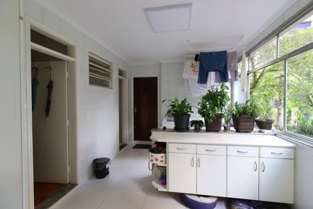 Apartamento à venda com 190m², 4 quartos e 2 vagasÁrea de Serviço