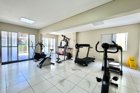 Apartamento à venda com 53m², 2 quartos e 1 vaga Apartamento à venda com 53m², 2 quartos e 1 vagaÁrea comum - Academia