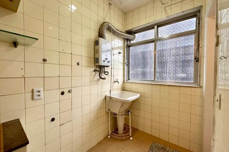 Apartamento à venda com 60m², 1 quarto e 1 vaga Apartamento à venda com 60m², 1 quarto e 1 vagaÁrea de Serviço