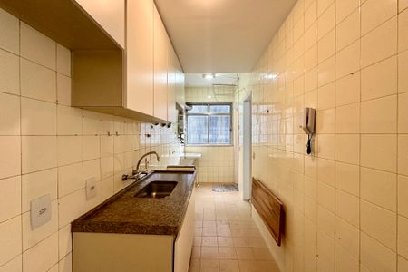 Apartamento à venda com 60m², 1 quarto e 1 vaga Apartamento à venda com 60m², 1 quarto e 1 vagaCozinha