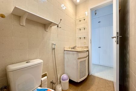 Apartamento à venda com 60m², 1 quarto e 1 vaga Apartamento à venda com 60m², 1 quarto e 1 vagaBanheiro