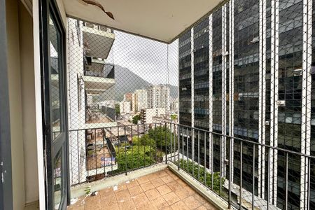 Apartamento à venda com 60m², 1 quarto e 1 vaga Apartamento à venda com 60m², 1 quarto e 1 vagaQuarto - Varanda