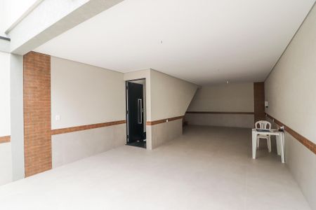 Casa à venda com 220m², 3 quartos e 4 vagas Casa à venda com 220m², 3 quartos e 4 vagasGaragem