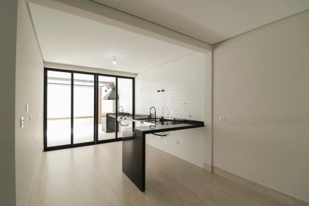 Casa à venda com 220m², 3 quartos e 4 vagas Casa à venda com 220m², 3 quartos e 4 vagasSala/Cozinha