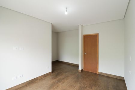 Casa à venda com 220m², 3 quartos e 4 vagas Casa à venda com 220m², 3 quartos e 4 vagasSuíte 3