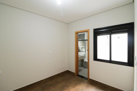 Casa à venda com 220m², 3 quartos e 4 vagas Casa à venda com 220m², 3 quartos e 4 vagasSuíte 2