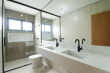 Casa à venda com 220m², 3 quartos e 4 vagas Casa à venda com 220m², 3 quartos e 4 vagasBanheiro da Suíte 3