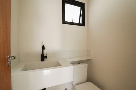 Casa à venda com 220m², 3 quartos e 4 vagas Casa à venda com 220m², 3 quartos e 4 vagasLavabo