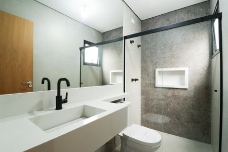 Casa à venda com 220m², 3 quartos e 4 vagas Casa à venda com 220m², 3 quartos e 4 vagasBanheiro da Suíte 2