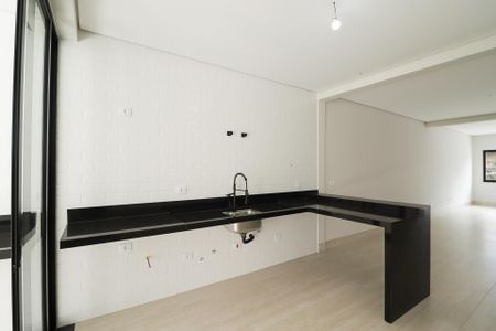 Casa à venda com 220m², 3 quartos e 4 vagas Casa à venda com 220m², 3 quartos e 4 vagasSala/Cozinha