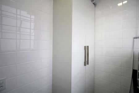 Apartamento à venda com 80m², 2 quartos e 1 vagaÁrea de Serviço