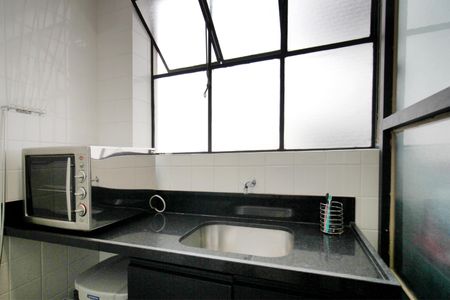 Apartamento à venda com 80m², 2 quartos e 1 vagaÁrea de Serviço