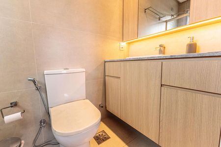 Apartamento à venda com 164m², 2 quartos e 1 vagaBanheiro da Suíte