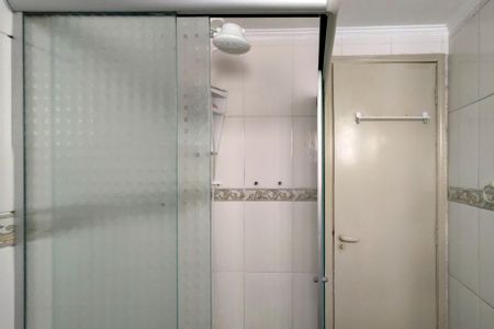 Apartamento para alugar com 90m², 2 quartos e 1 vaga Apartamento para alugar com 90m², 2 quartos e 1 vagaBanheiro