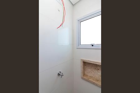 Apartamento à venda com 66m², 3 quartos e 1 vaga Apartamento à venda com 66m², 3 quartos e 1 vagaBanheiro da Suíte 1