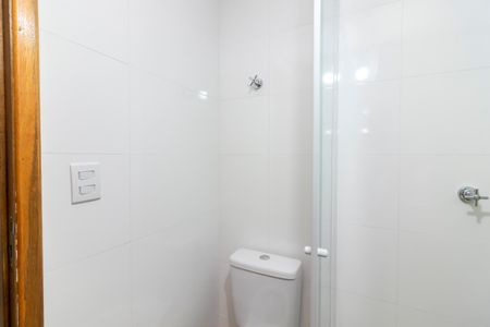 Apartamento à venda com 69m², 2 quartos e sem vaga Apartamento à venda com 69m², 2 quartos e sem vagaBanheiro da Suíte