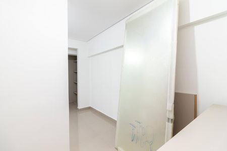 Apartamento à venda com 76m², 2 quartos e sem vaga Apartamento à venda com 76m², 2 quartos e sem vagaCorredor dos Quartos