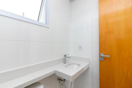 Apartamento à venda com 76m², 2 quartos e sem vaga Apartamento à venda com 76m², 2 quartos e sem vagaBanheiro