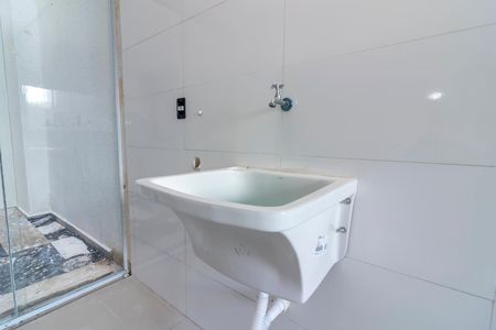 Apartamento à venda com 90m², 2 quartos e sem vaga Apartamento à venda com 90m², 2 quartos e sem vagaCozinha e Área de Serviço