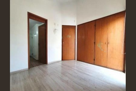 Casa à venda com 190m², 3 quartos e 3 vagas