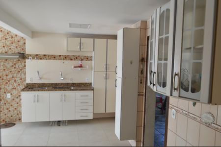 Apartamento à venda com 350m², 3 quartos e 2 vagasCozinha