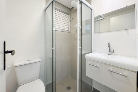 Apartamento à venda com 65m², 2 quartos e 1 vaga Apartamento à venda com 65m², 2 quartos e 1 vagaBanheiro da Suíte