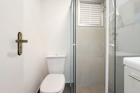 Apartamento à venda com 65m², 2 quartos e 1 vaga Apartamento à venda com 65m², 2 quartos e 1 vagaBanheiro da Suíte