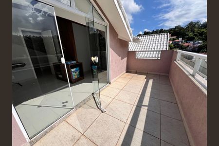 Casa de condomínio à venda com 173m², 7 quartos e 1 vaga Casa de condomínio à venda com 173m², 7 quartos e 1 vagaVaranda Suíte 01