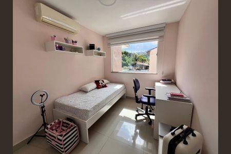 Casa de condomínio à venda com 173m², 7 quartos e 1 vaga Casa de condomínio à venda com 173m², 7 quartos e 1 vagaQuarto 4