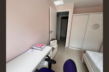 Casa de condomínio à venda com 173m², 7 quartos e 1 vaga Casa de condomínio à venda com 173m², 7 quartos e 1 vagaQuarto 4