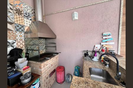Casa de condomínio à venda com 173m², 7 quartos e 1 vaga Casa de condomínio à venda com 173m², 7 quartos e 1 vagaQuintal / Garagem / Área Gourmet / Piscina