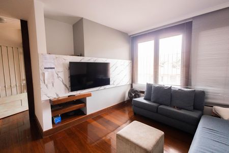 Casa à venda com 563m², 4 quartos e 5 vagasSala 4