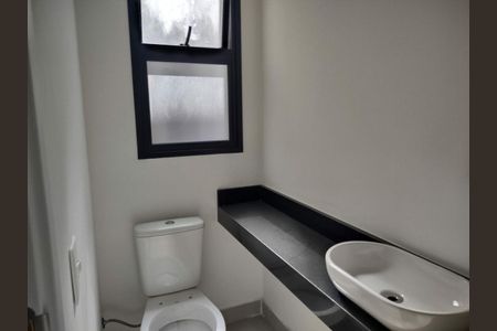 Casa de condomínio à venda com 211m², 4 quartos e 2 vagas