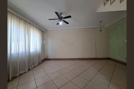 Casa à venda com 163m², 3 quartos e 4 vagas