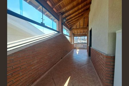 Casa à venda com 163m², 3 quartos e 4 vagas