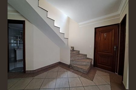 Casa à venda com 163m², 3 quartos e 4 vagas