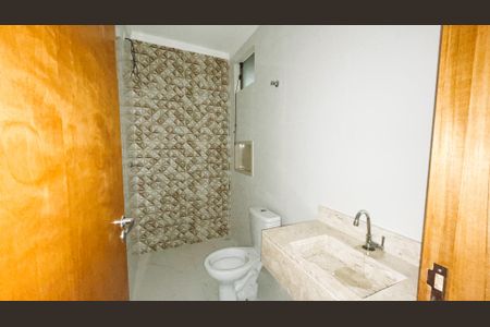 Apartamento à venda com 36m², 2 quartos e sem vaga Apartamento à venda com 36m², 2 quartos e sem vagaBanheiro